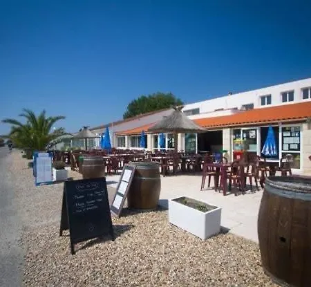 Mobile 198 Hébergement de vacances *