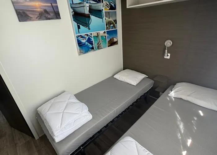 Mobile 198 Holiday home